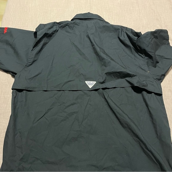 University Georgia Bulldogs Columbia PFG Black Button Down Size XL Football UGA - Picture 8 of 8
